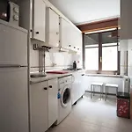 Junto A La Universidad Y La Catedral Apartment *