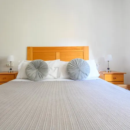 Junto A La Universidad Y La Catedral * Salamanka