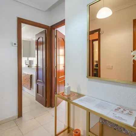 Apartamento Junto A La Universidad Y La Catedral *