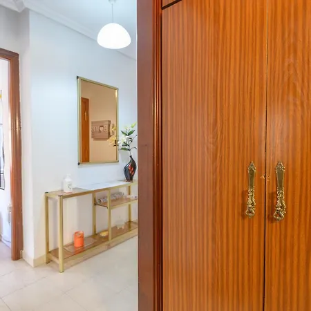 Appartement Junto A La Universidad Y La Catedral *
