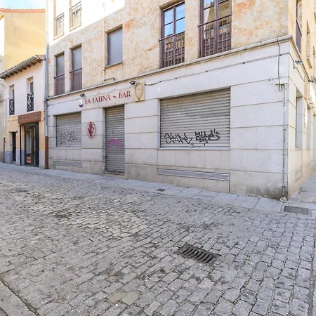 Junto A La Universidad Y La Catedral Apartamento *