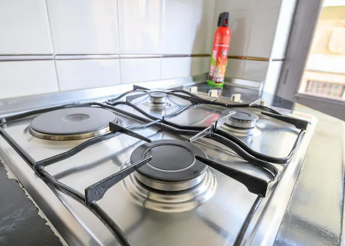 Junto A La Universidad Y La Catedral * Salamanca